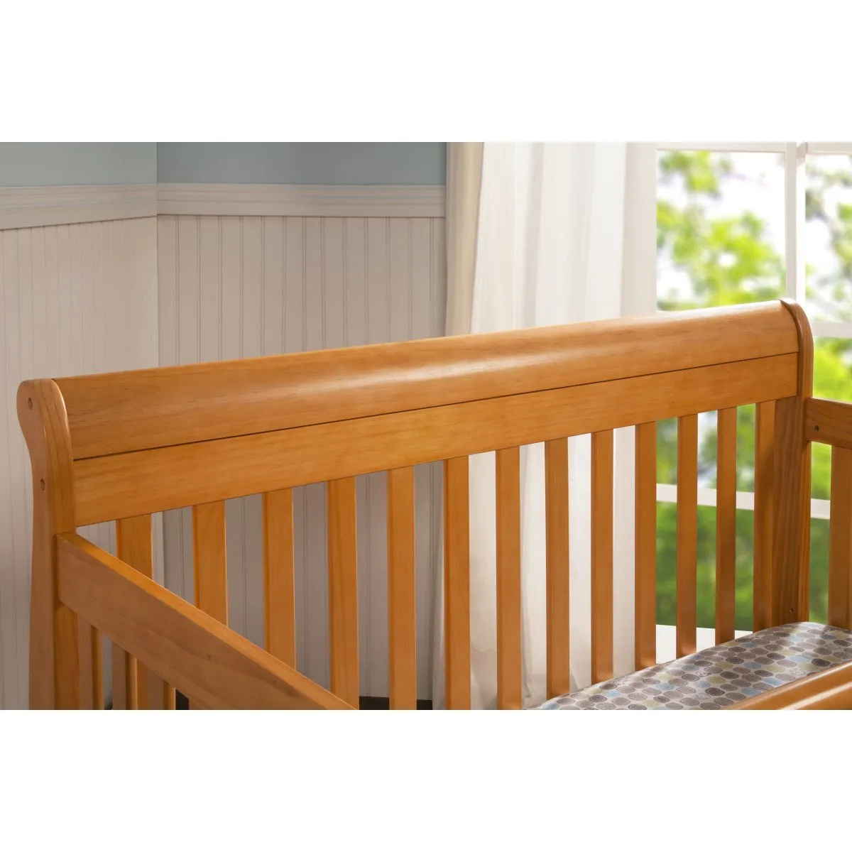 DaVinci Kalani 4-in-1 Convertible Crib