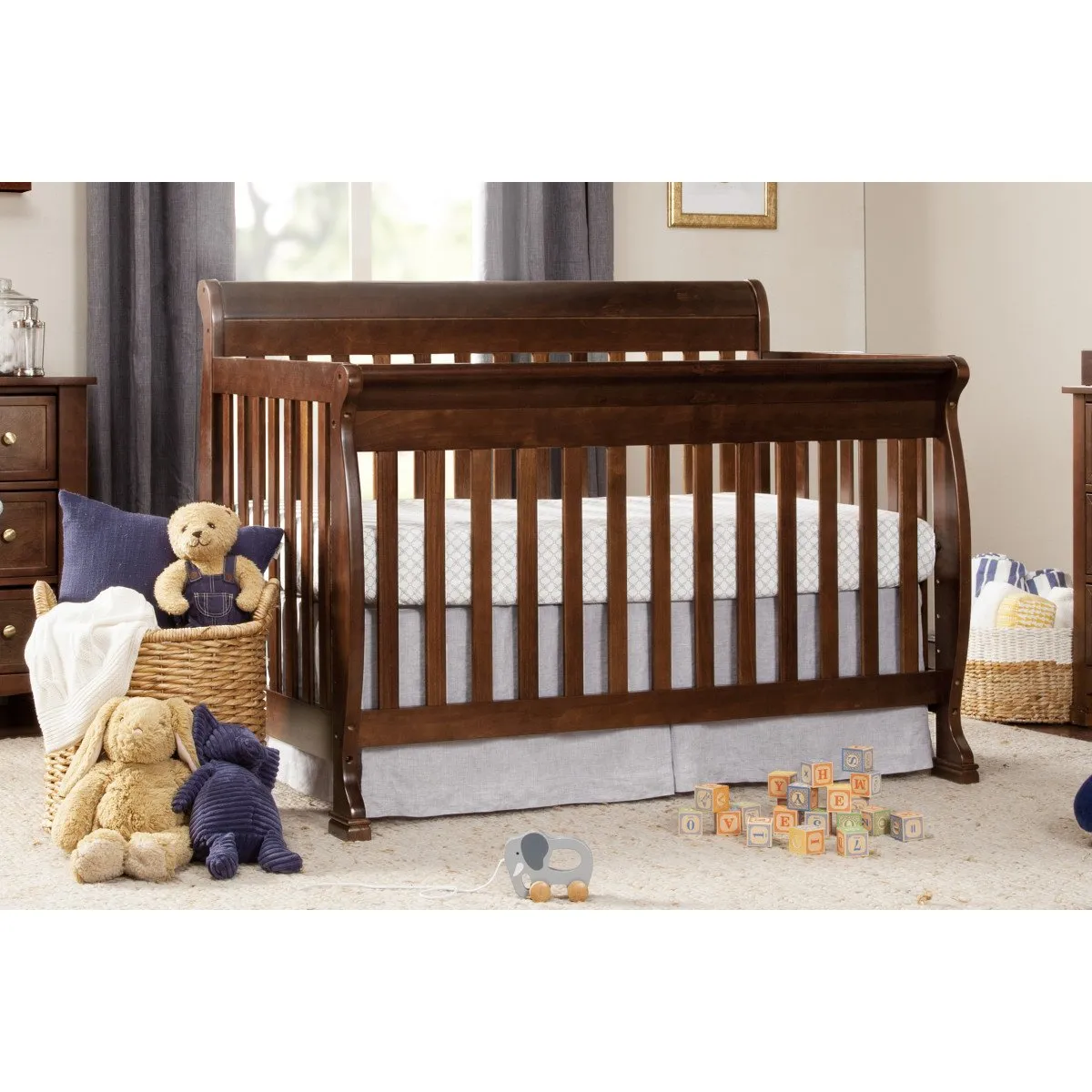 DaVinci Kalani 4-in-1 Convertible Crib